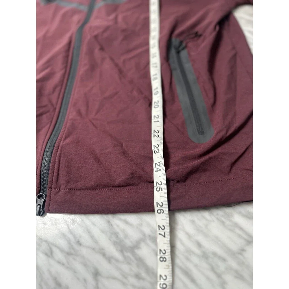 Nike Tech Woven Windbreaker Hooded Jacket Burgundy Mens Medium HM7151-652 NEW